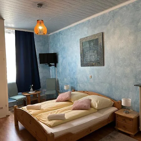 Hotel My My *